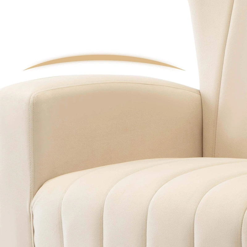 Sillón decorativo de terciopelo con respaldo alto y patas de metal dorado